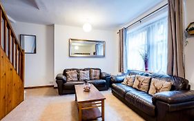 Pass The Keys 3 Bedroom Cottage In Cupar